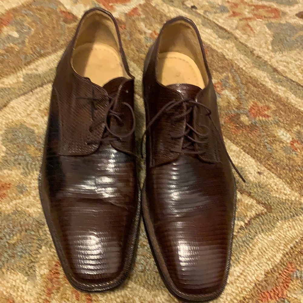 Men’s size 12 Belvedere shoe brown, genuine lizard